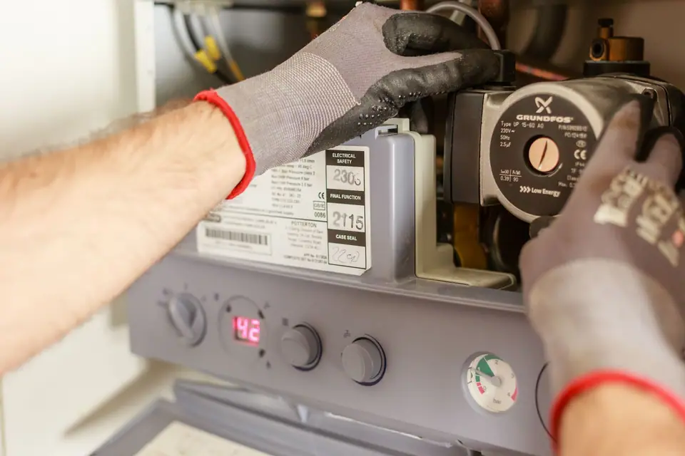 Dan from Brackwater servicing a combi boiler